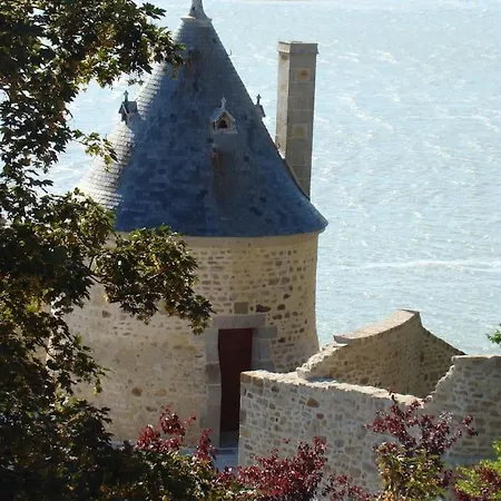 Entre Mont St Michel Et Merveille Maison d'hôtes Vains