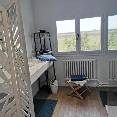 Entre Mont St Michel Et Merveille