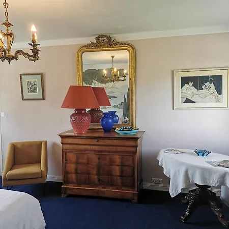 Entre Mont St Michel Et Merveille Maison d'hôtes Vains