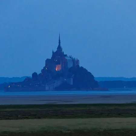 Entre Mont St Michel Et Merveille Vains