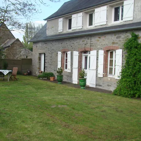 Entre Mont St Michel Et Merveille 4* Vains