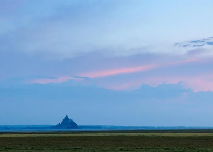 Pensjonat Entre Mont St Michel Et Merveille
