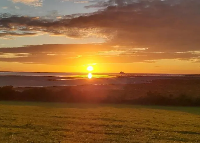Entre Mont St Michel Et Merveille 4*