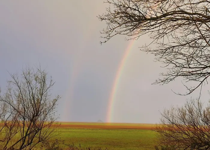 Entre Mont St Michel Et Merveille Pensjonat 4*