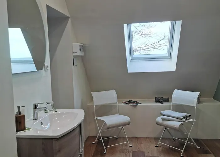 Entre Mont St Michel Et Merveille Pensjonat Vains