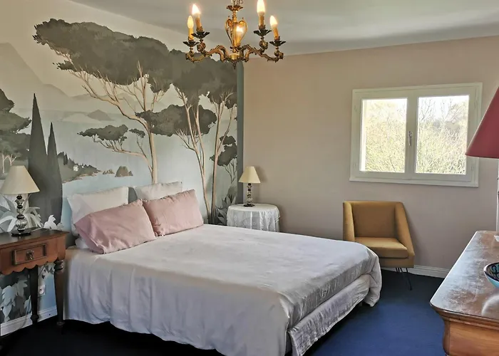 Entre Mont St Michel Et Merveille 4*